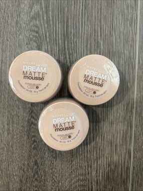3X Maybelline Dream Matte Mousse Foundation - Porcelain Ivory (Light) FIR PRICE